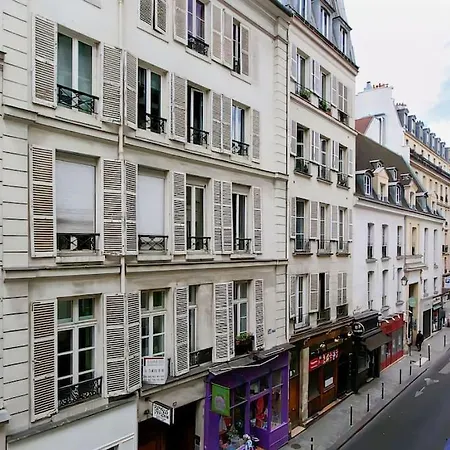 Unforgettable Stay In The Heart Of Paris-2